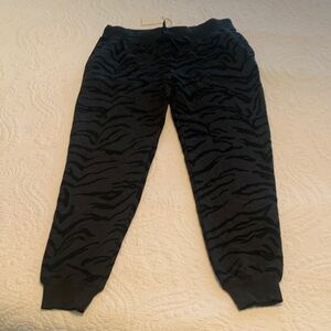 Z Supply Black Zebra Pattern  Joggers. Medium